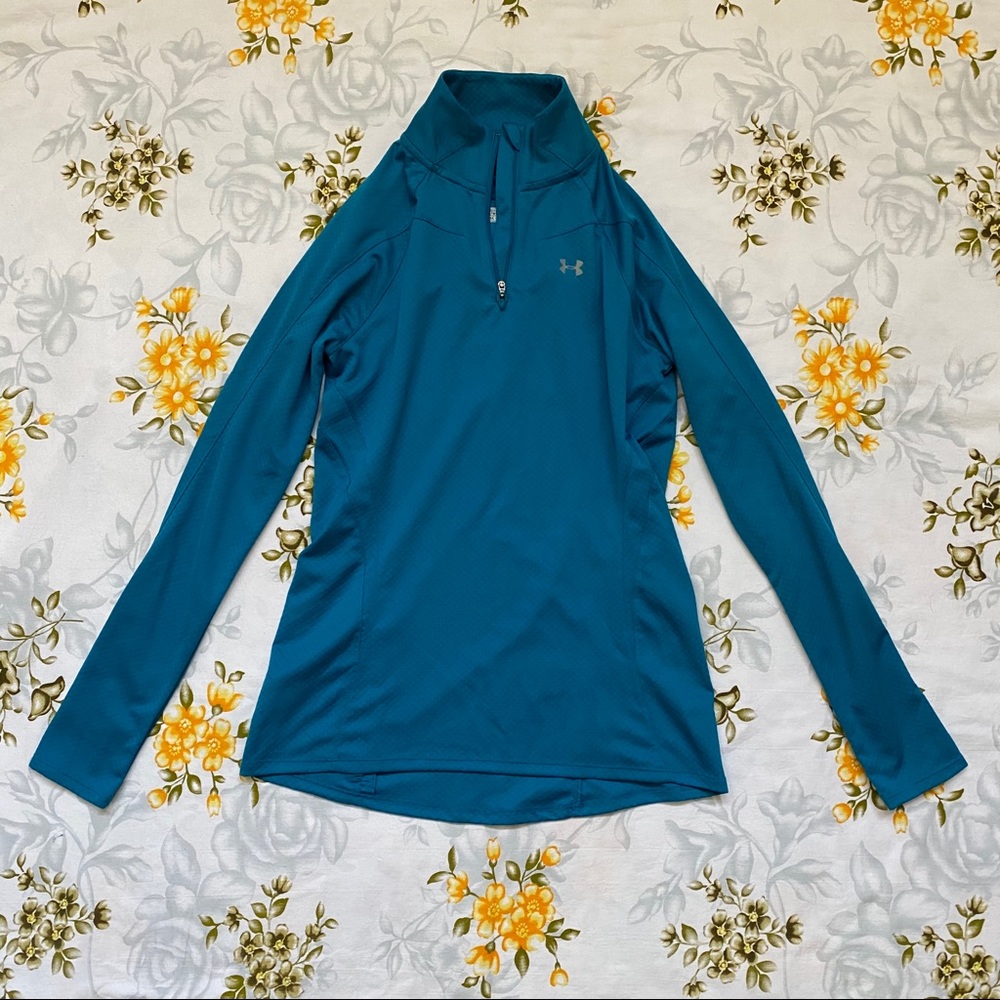 Under Armour Size XS Blue Long Sleeve